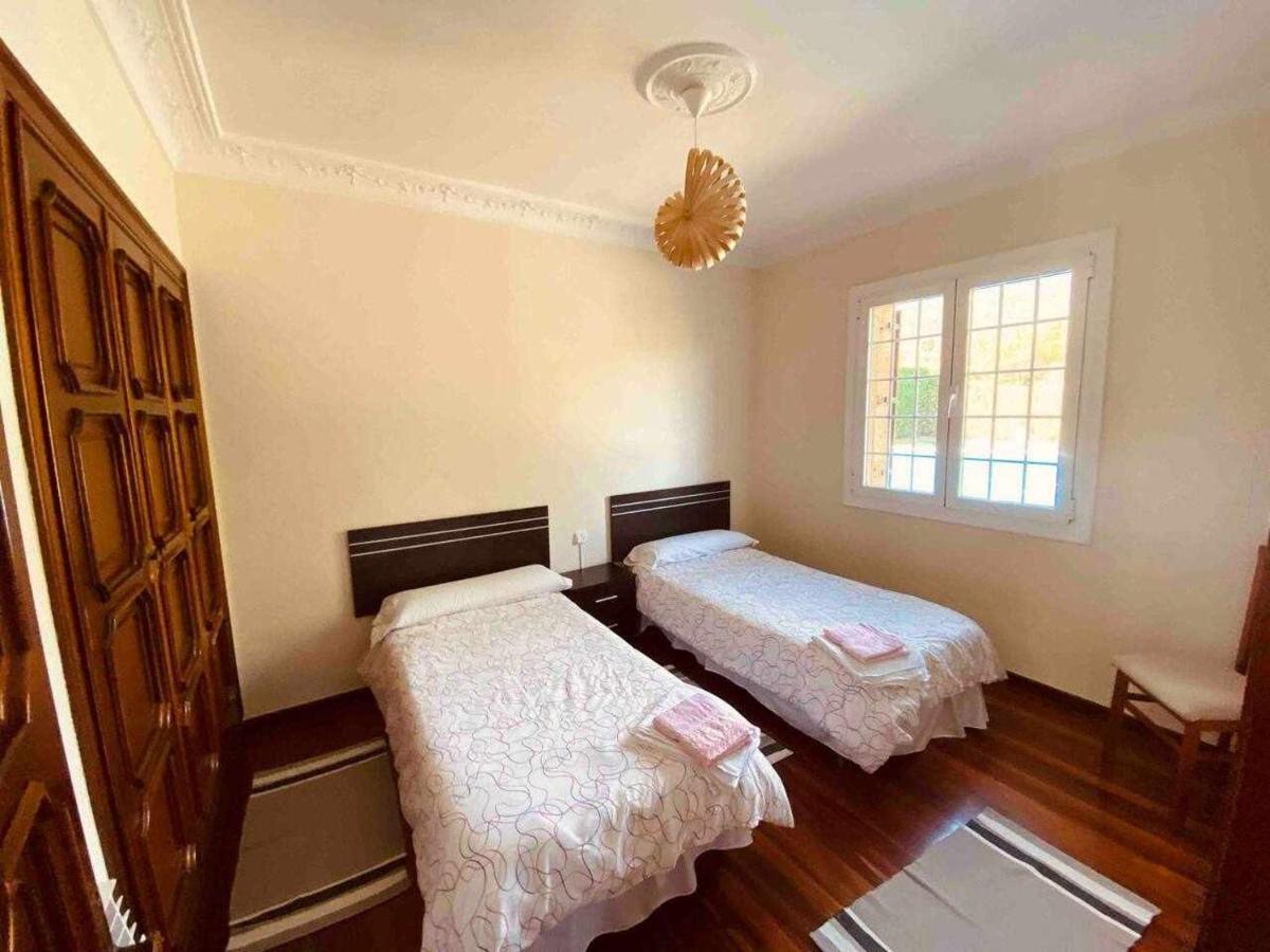 Sagastienea Villa Con Piscina Y Tenis En La Rioja サマニエゴ エクステリア 写真