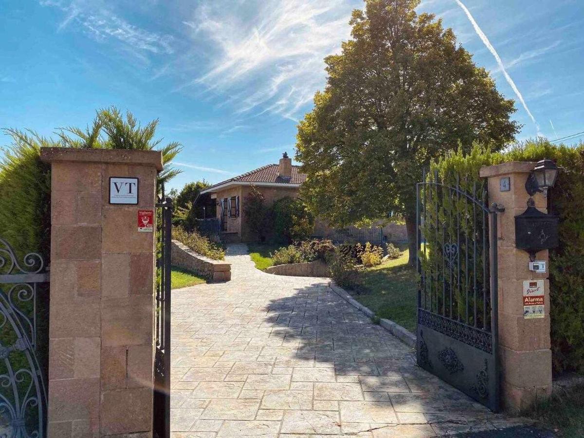 Sagastienea Villa Con Piscina Y Tenis En La Rioja サマニエゴ エクステリア 写真