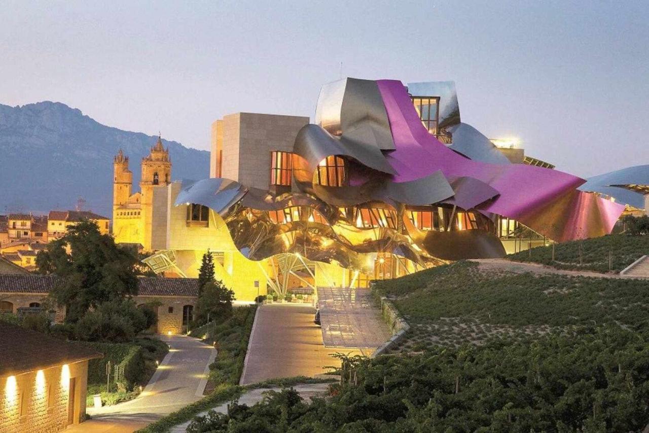 Sagastienea Villa Con Piscina Y Tenis En La Rioja サマニエゴ エクステリア 写真