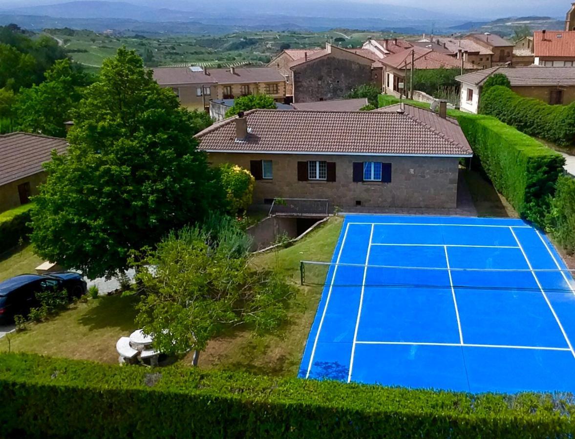 Sagastienea Villa Con Piscina Y Tenis En La Rioja サマニエゴ エクステリア 写真